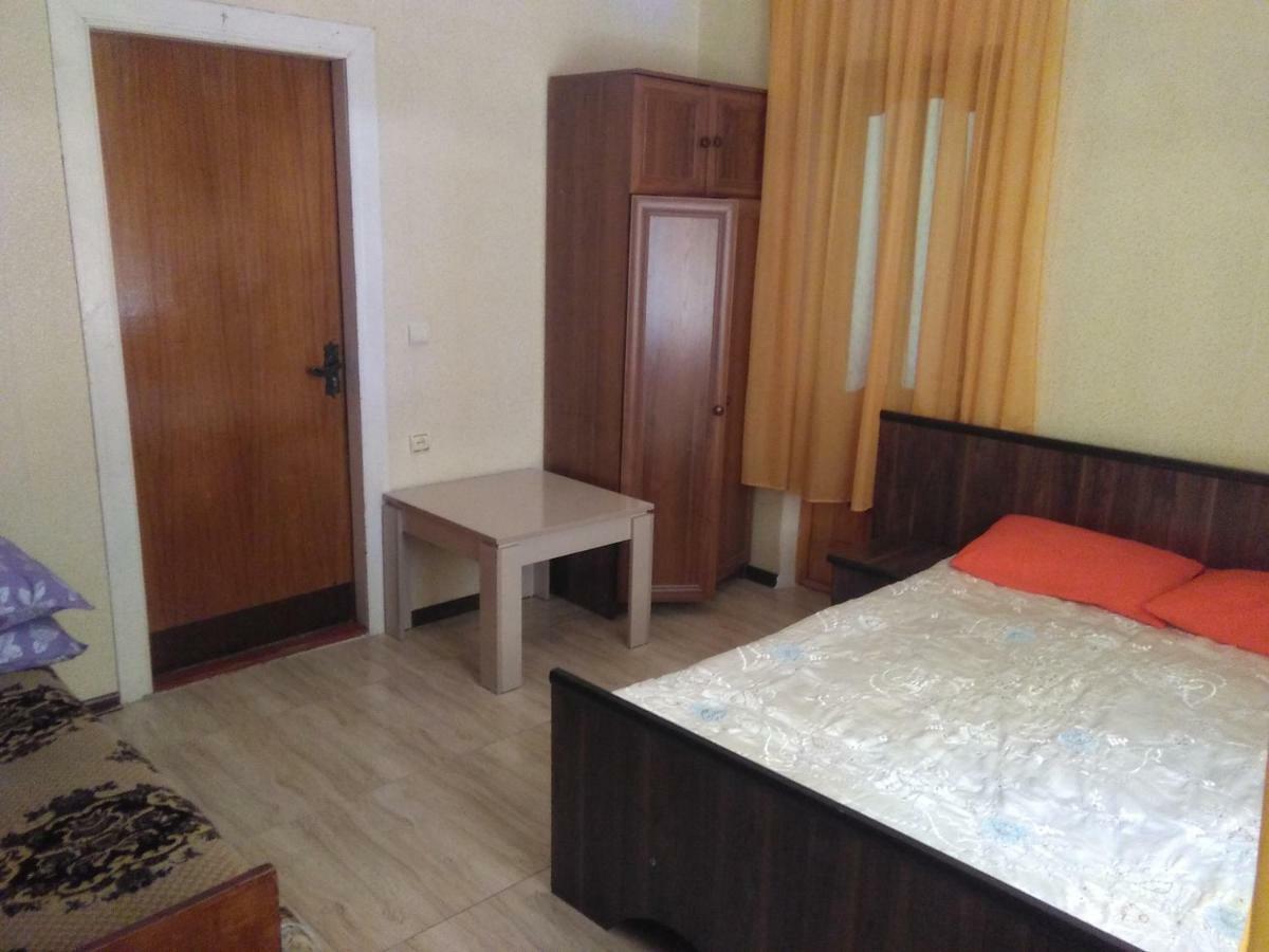 Str.Agmashenebeli 548 Otel Kobuleti Dış mekan fotoğraf