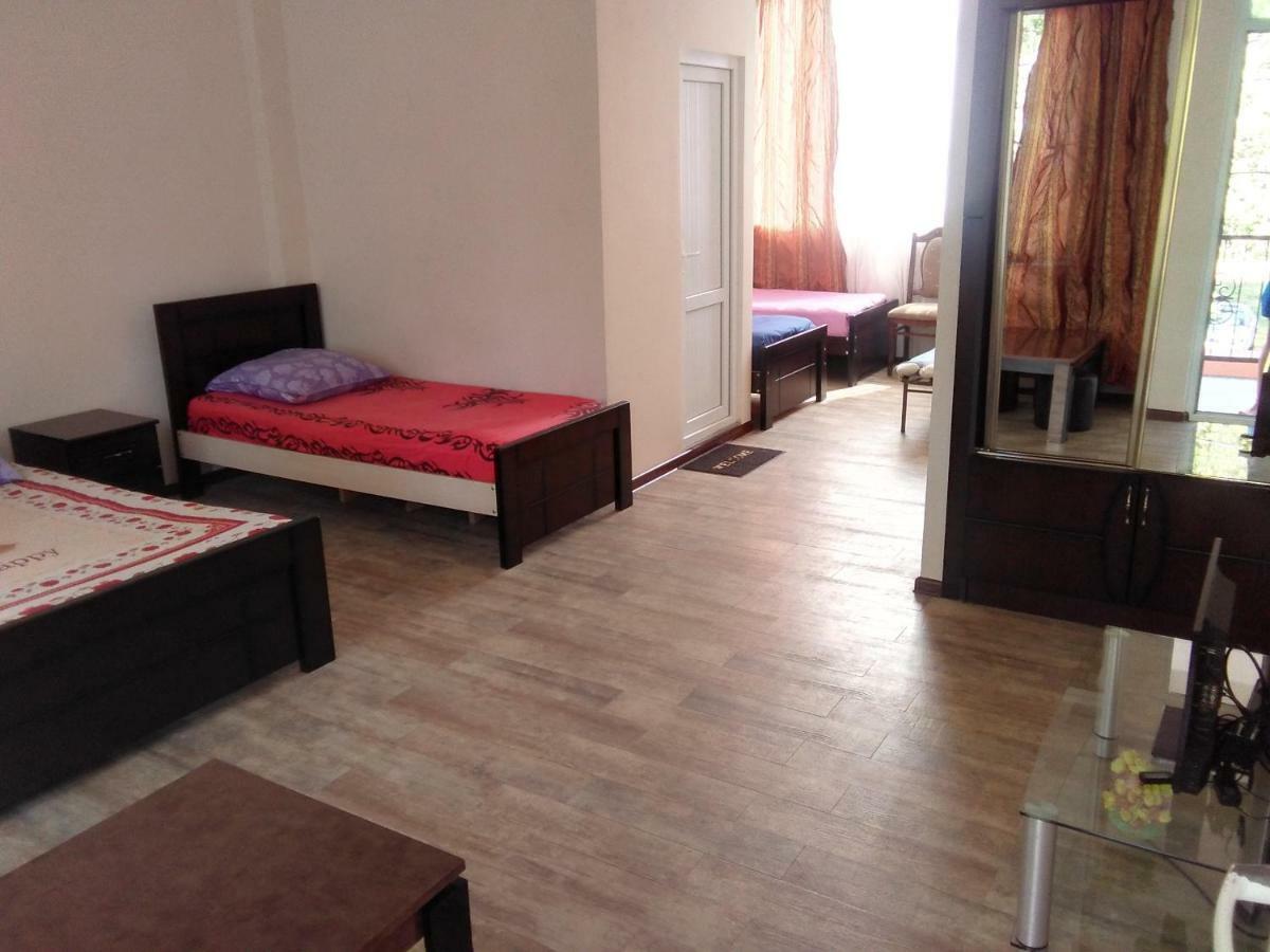 Str.Agmashenebeli 548 Otel Kobuleti Dış mekan fotoğraf