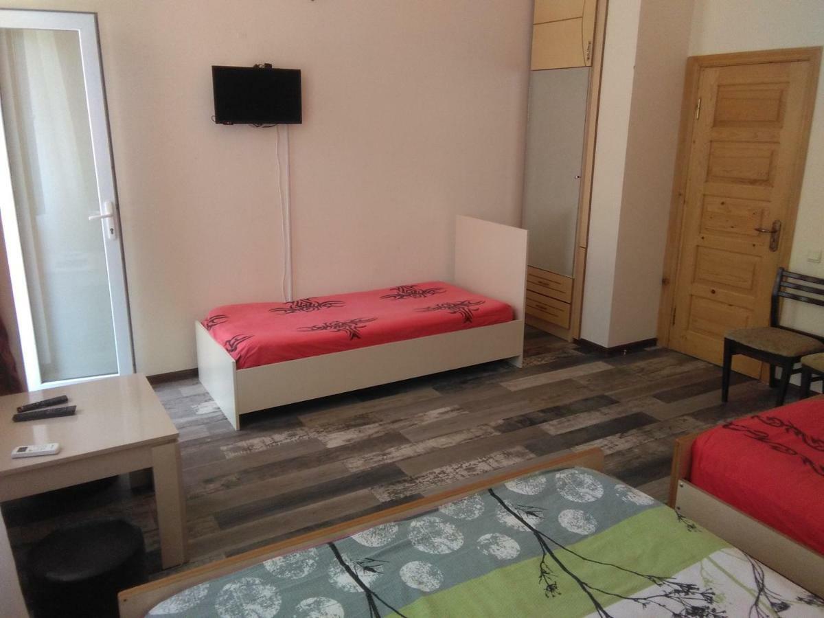 Str.Agmashenebeli 548 Otel Kobuleti Dış mekan fotoğraf
